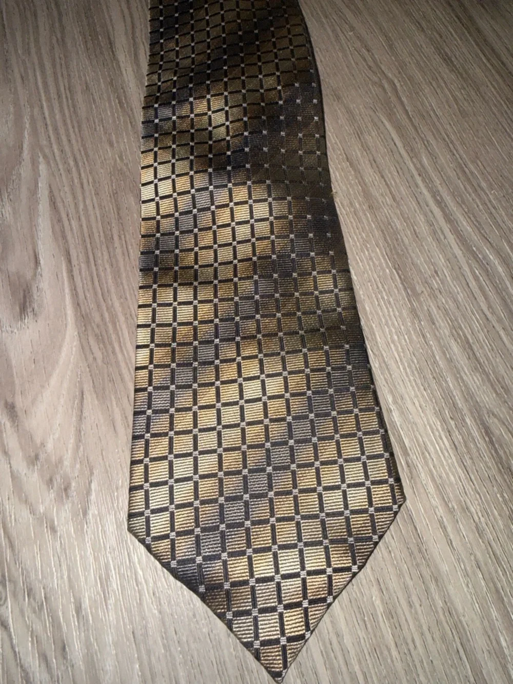Men's Gold Patterned Silk Tie
